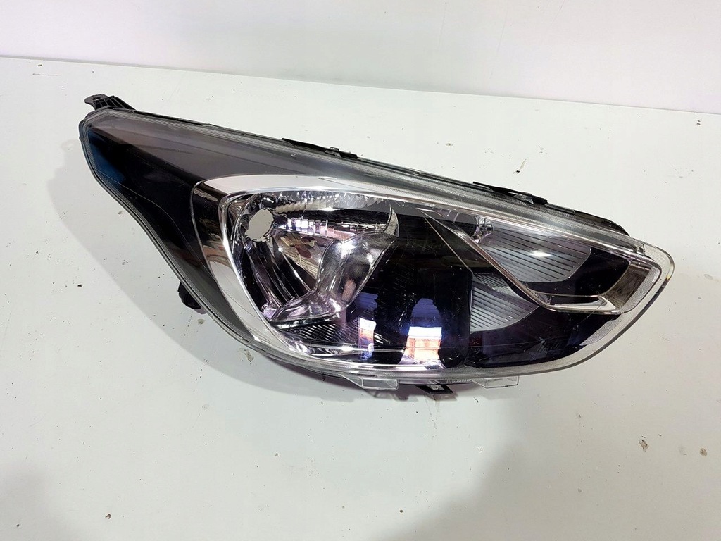 фото №1, Ford ka + plus лампа перед передня права europa оригінал