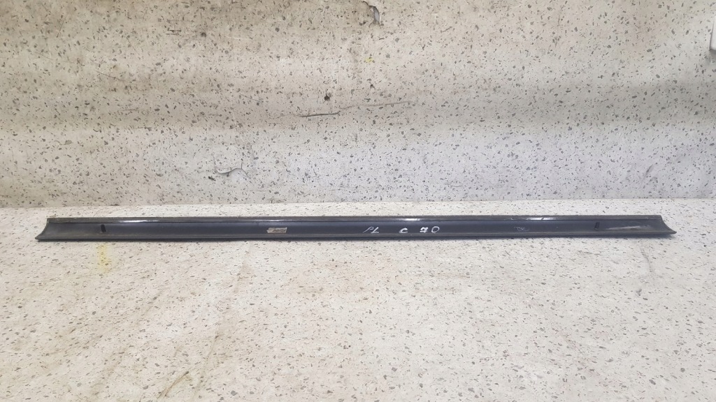 фото №2, Молдинг дверь перед левая volvo c70 coupe 2d