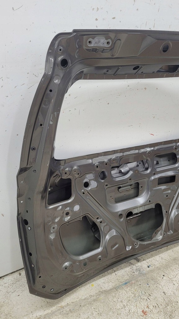 фото №15, Toyota rav4 iv 4 lift 15- крышка багажника крышка багажника задняя задняя fv