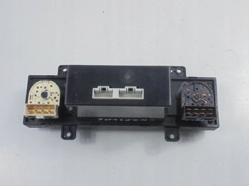 фото №8, Kia carnival i 02-05 панель керування обдув ok53c61190c