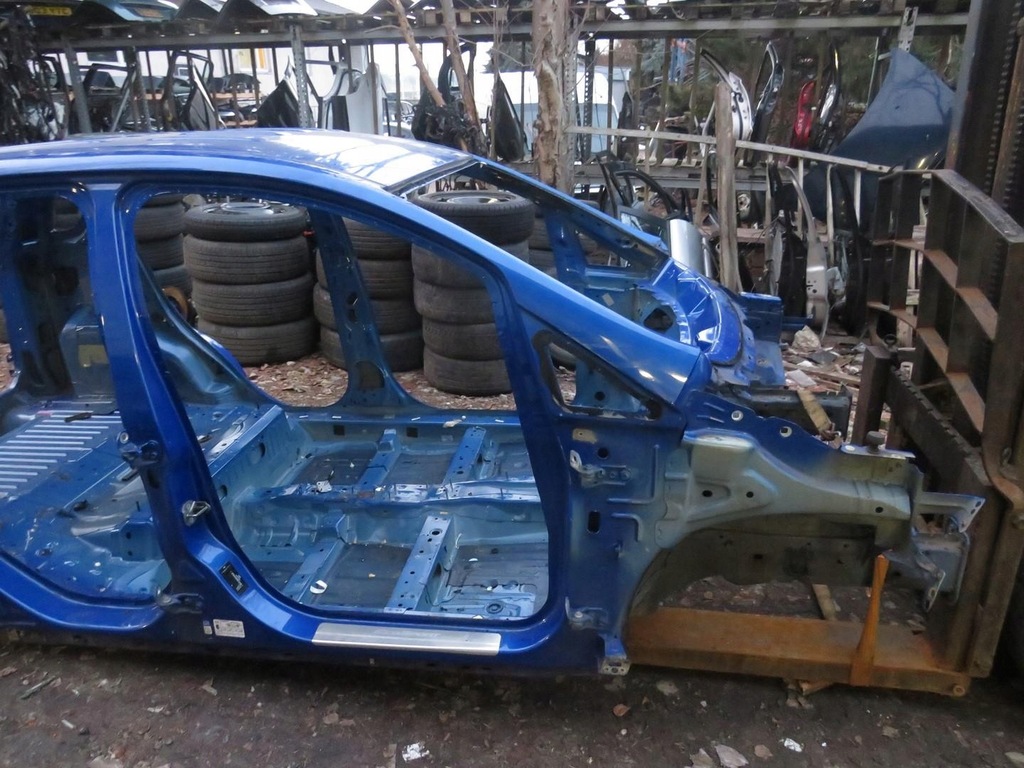 фото №1, Поріг блок двигуна правий m ford ecosport