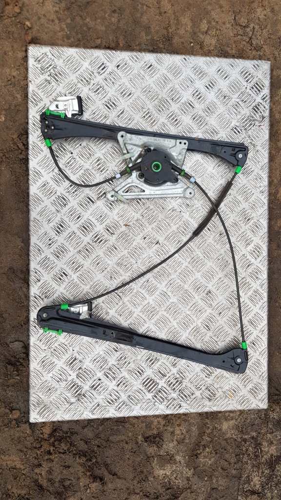 Купить Audi a4 b5 подъемник стекло правый перед