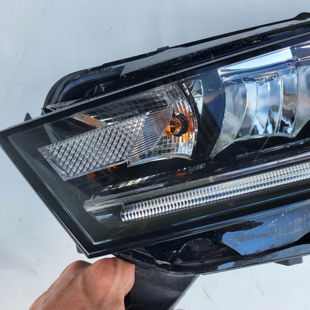 Фара перед передняя левая skoda octavia 4 iv full led 5e4941015a Недорого