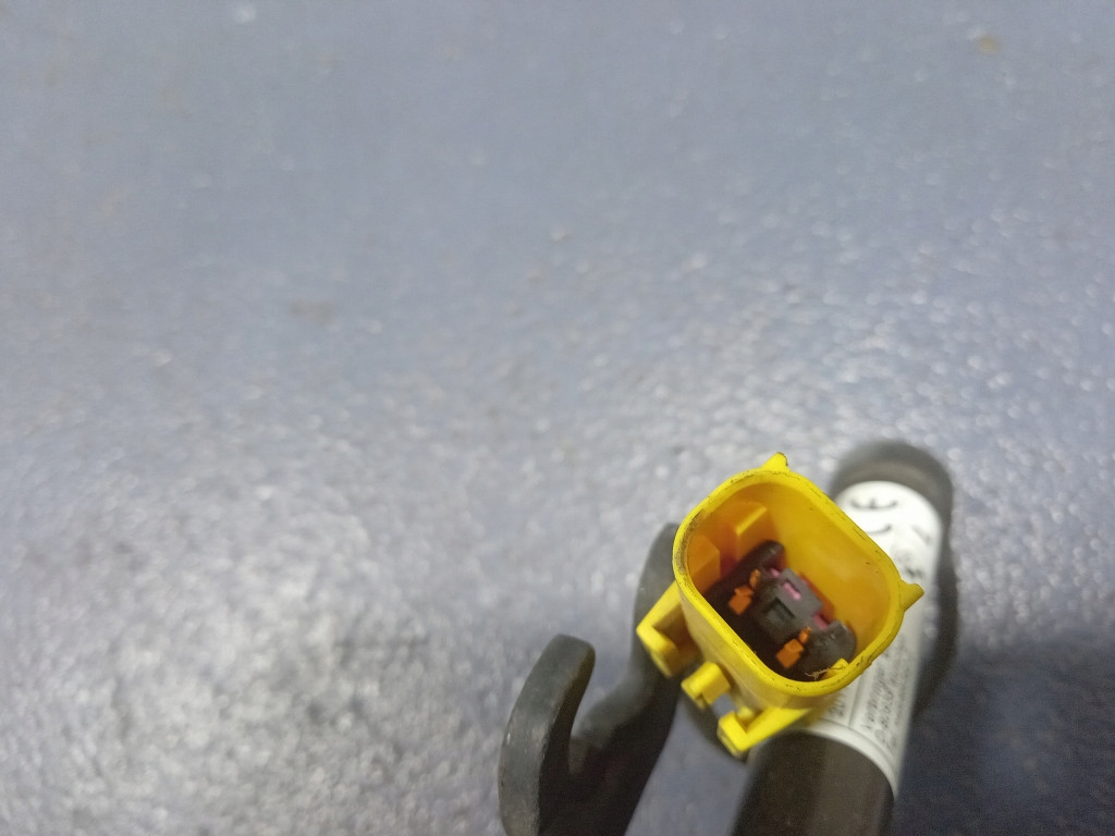 фото №5, Bmw 6 f13 патрон капот лівий 7263055