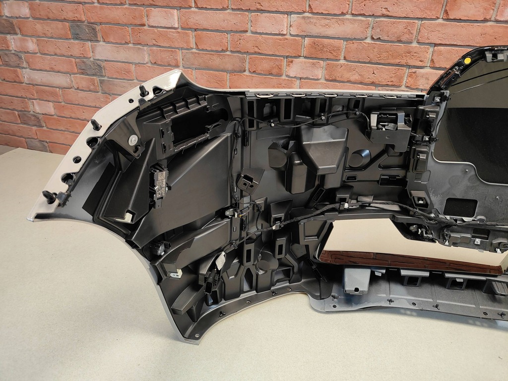 фото №13, Bmw ix i20 lci lift бампер передній перед m набір kompletny c7a dune grey