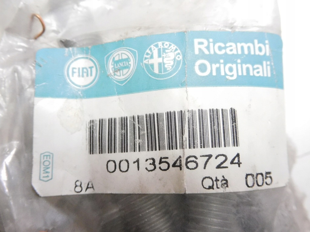 Шпилька картера масляний fiat coupe оригінальний номер 13546724 Київ