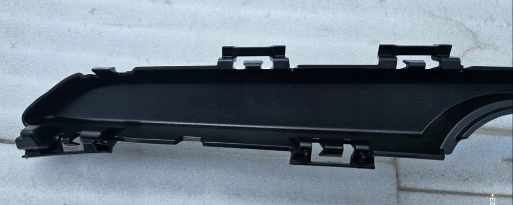 фото №9, Audi a3 8v молдинг кронштейн решётка радиатора 8v3853037