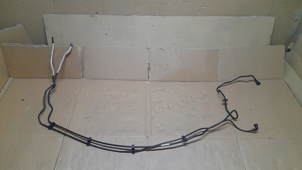 фото №1, Труба шланг пального porsche 982 cayman boxster 982201080b