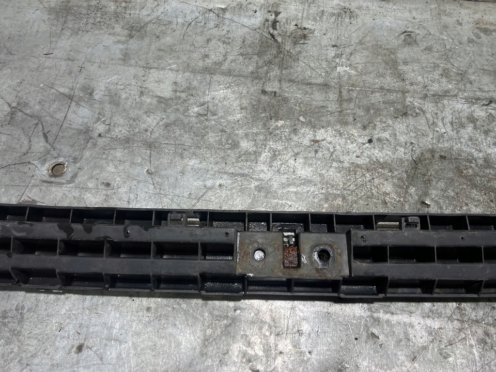 фото №7, Master ii movano напрямна бампера задня 97- кронштейн