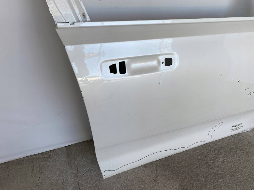 фото №4, Polestar 2 ii дверь передние правое перед