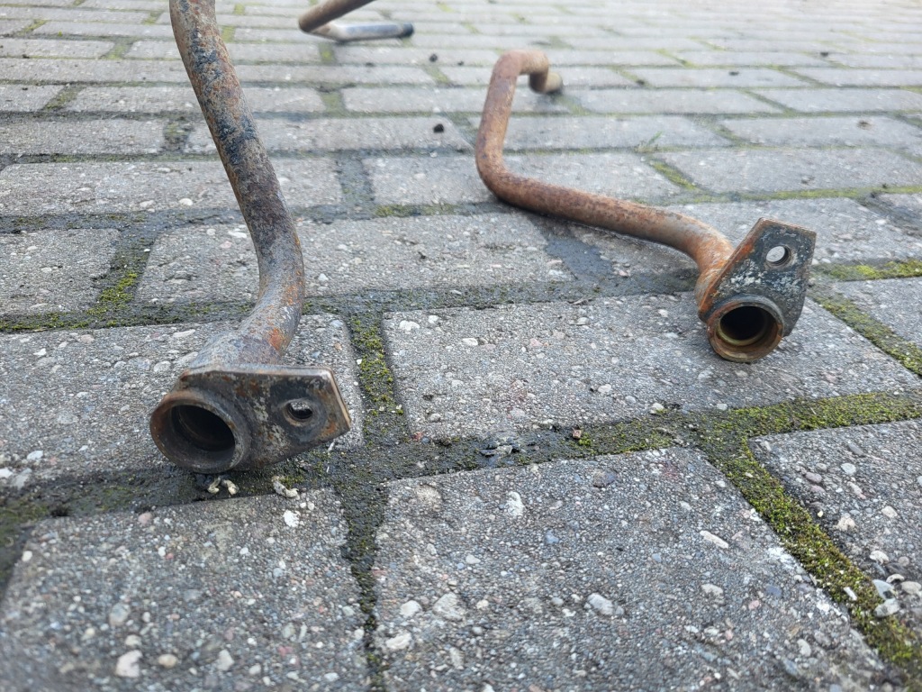 фото №2, Шланг трубка пабтрубок  топлива scania r v8