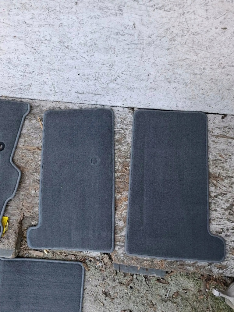 фото №8, Toyota sienna комплект коврики nowe оригинальные