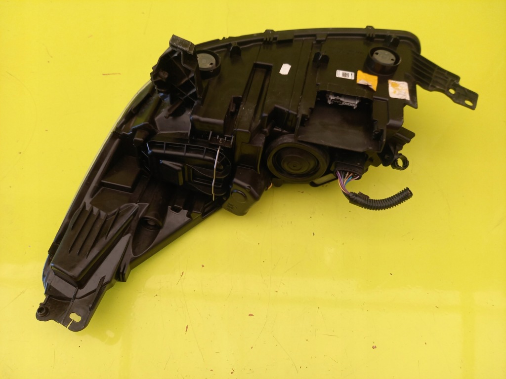 Фара bi-xenon правый перед led ford kuga mk2 13 uk Недорого