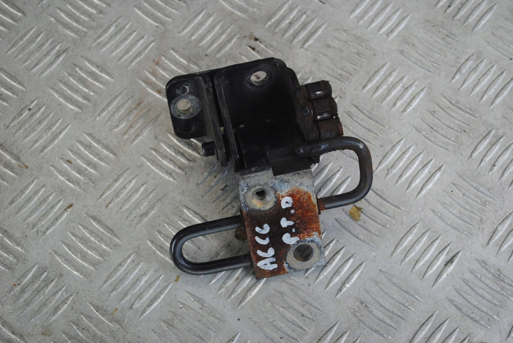 фото №1, Петля дверь правый передний нижний audi a6 c6