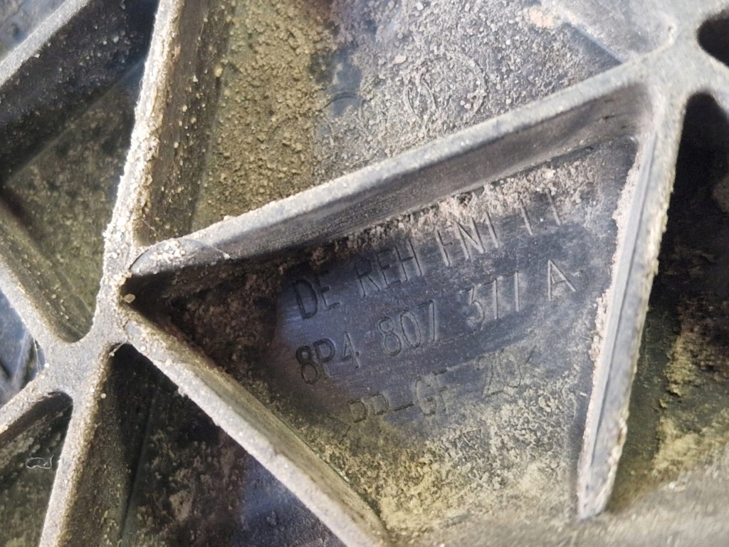 Купить Направляющая бампера левый задняя audi a3 8p lift 5d 2.0 b