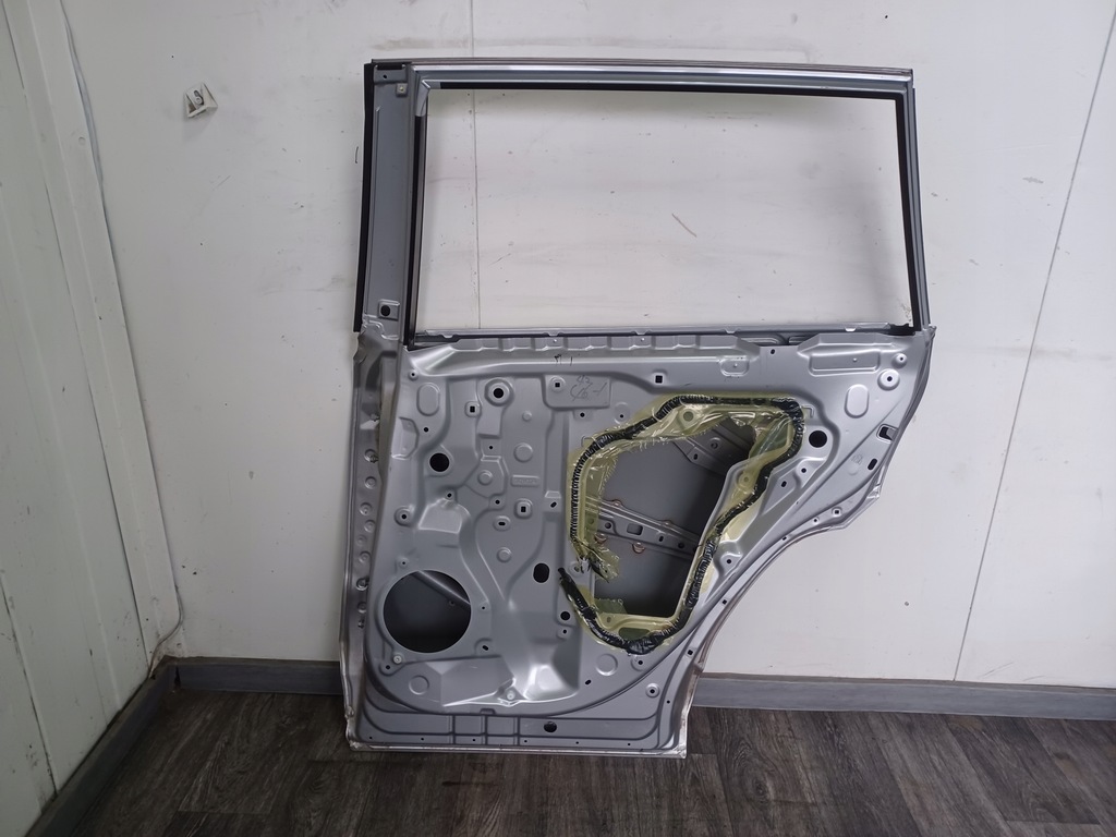 фото №13, Двері ---- toyota rav4 rav-4 rva 4 v 2018- ----- задні праве ---