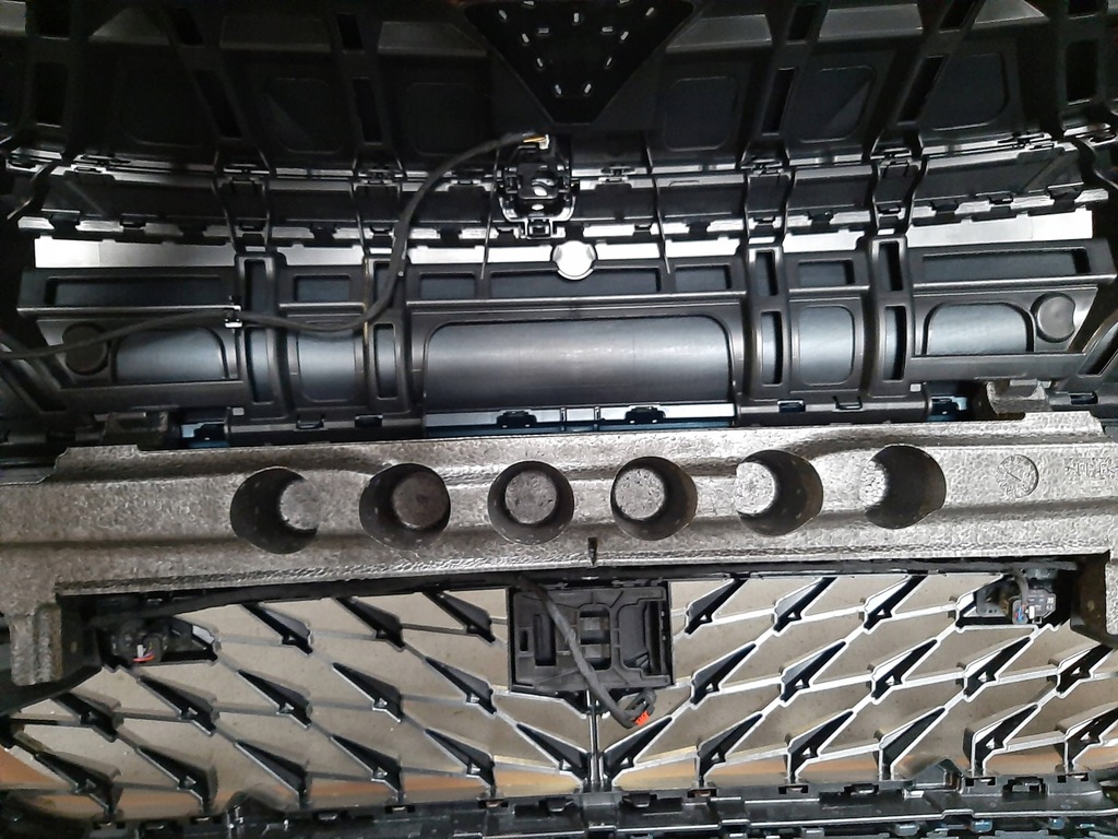 фото №11, Seat cupra born бампер перед передній 10e807221d 10e807248b