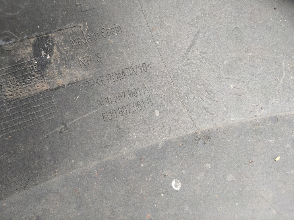 фото №12, Audi q3 8u спойлер накладка бампера перед доставка