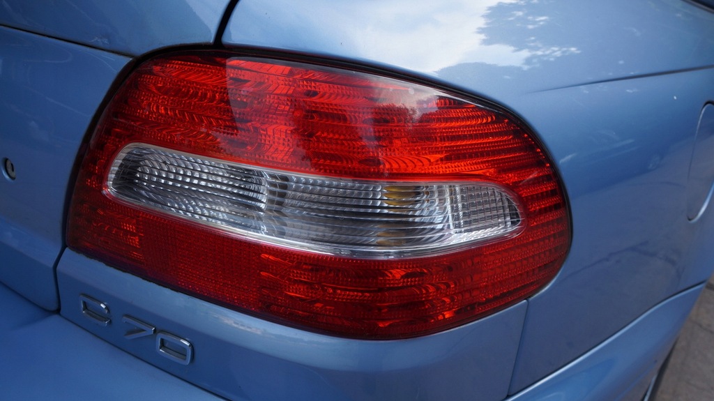фото №1, Volvo c70 i лампа правий задня задня права clear