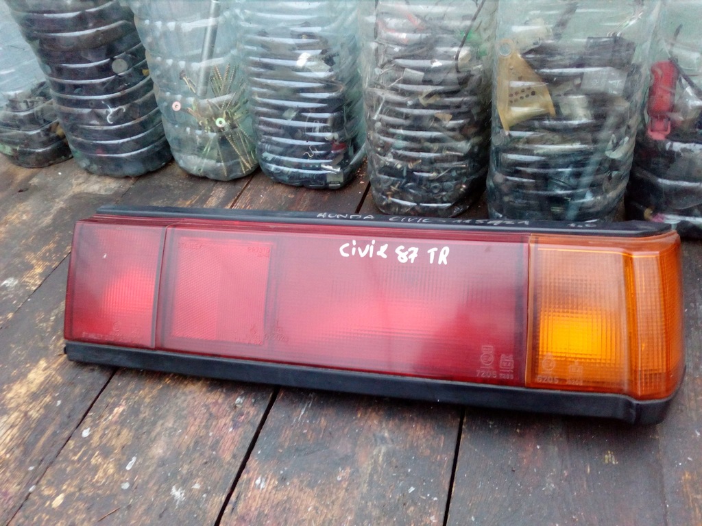 фото №1, Лампа задняя honda civic rok 1986 правая
