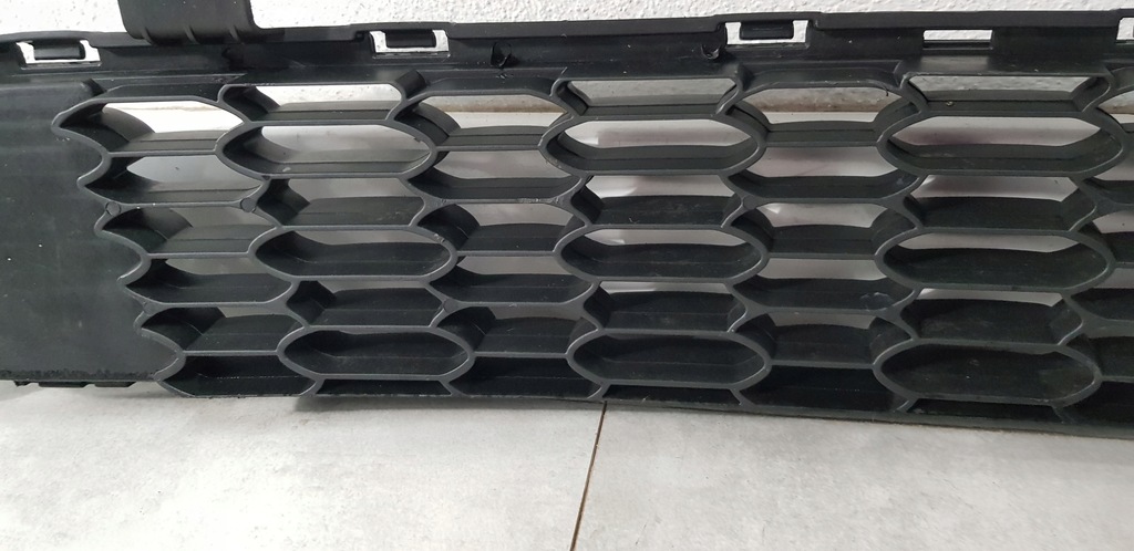 фото №11, Kia carens iv 13-16 решітка бампера середня 86561-a4000