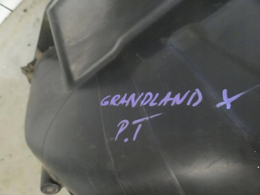 фото №9, Opel grandland x 2019 защита подкрылок правый задняя задние