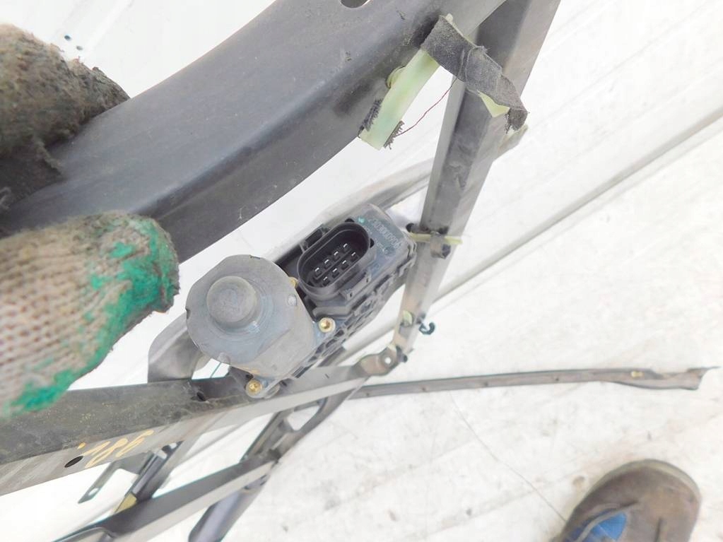 фото №5, Audi a6 c5 1998r sedan підйомник скло лівий задня