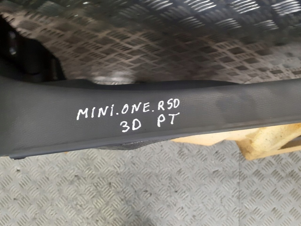 фото №2, Обшивка правий багажника mini cooper r50 x