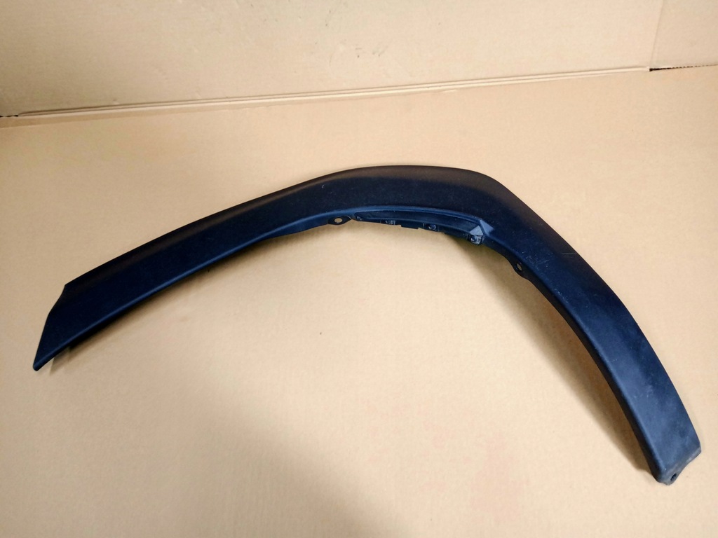 фото №1, Toyota yaris cross ліва молдинг крила задня