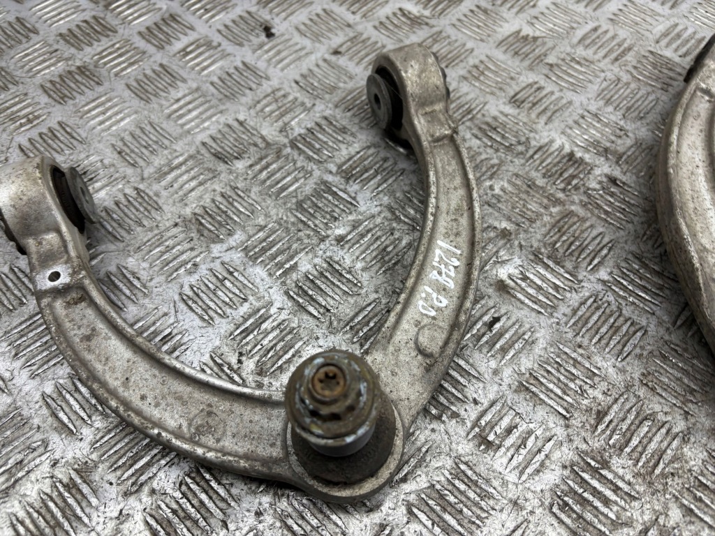 Mercedes-benz ml w166 2012 рычаг передний нижний Киев