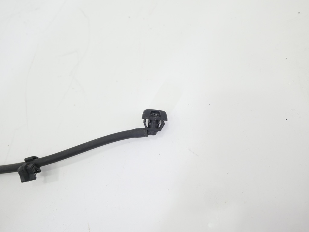 фото №4, Омивач капот waz kpl maserati quattroporte v