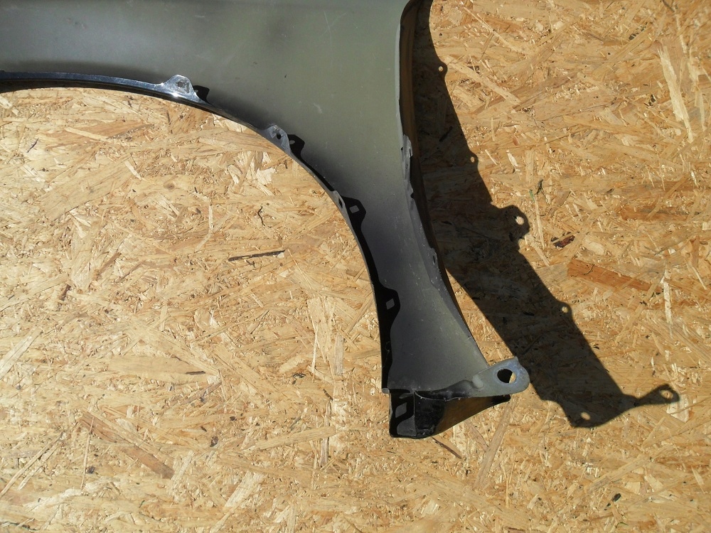 фото №14, Toyota avensis 2009- крыло правый