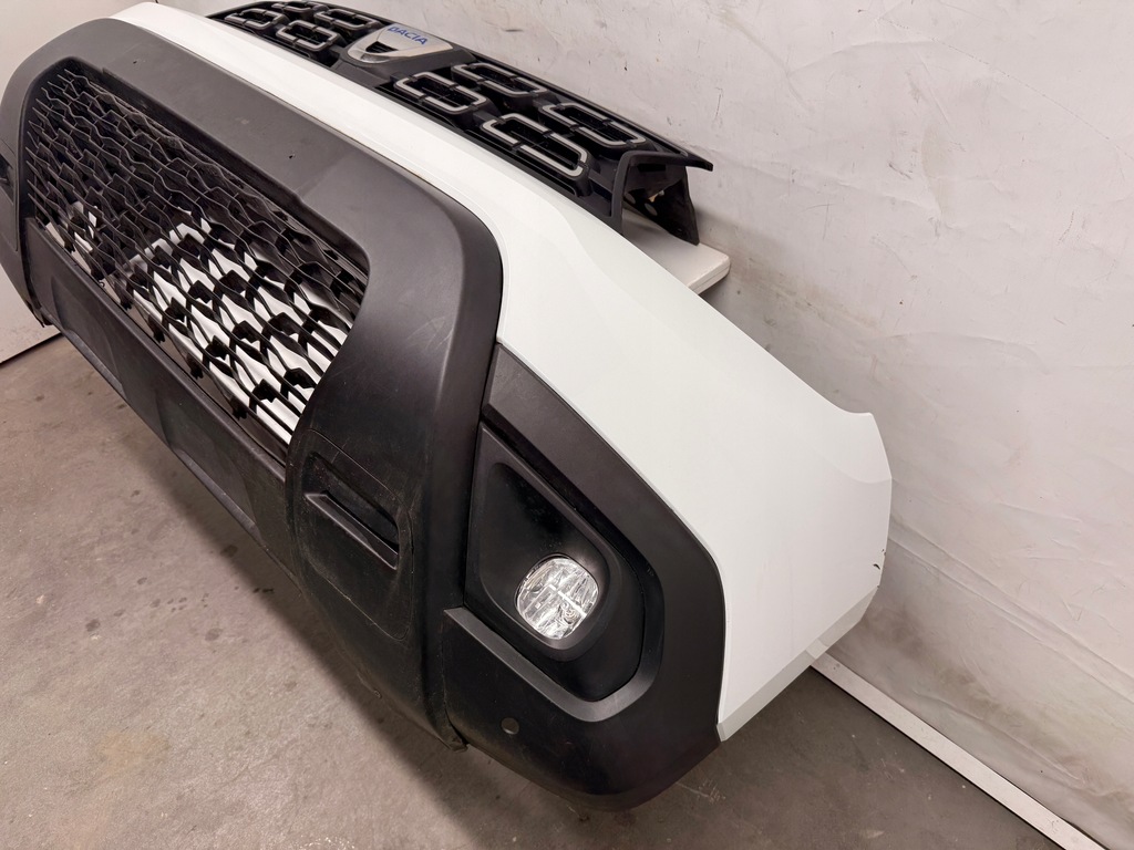 фото №7, Dacia duster ii бампер перед передній kompletny bez pdc dv369