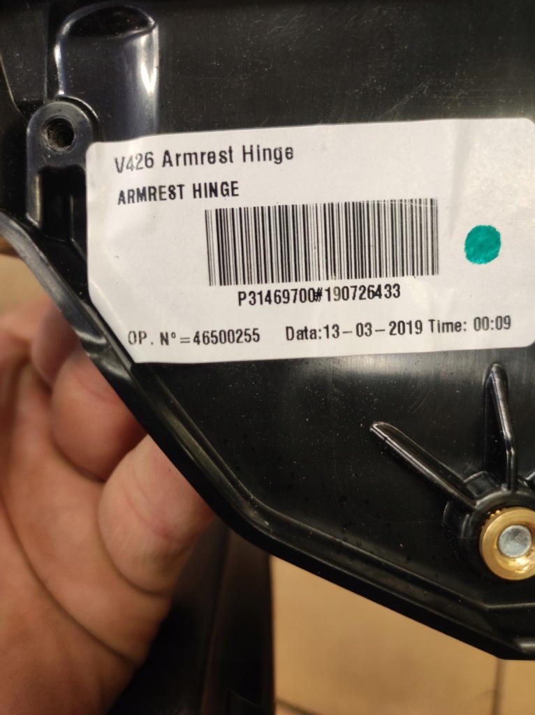 фото №10, Підлокітник volvo v60 ii 2 18-r eu