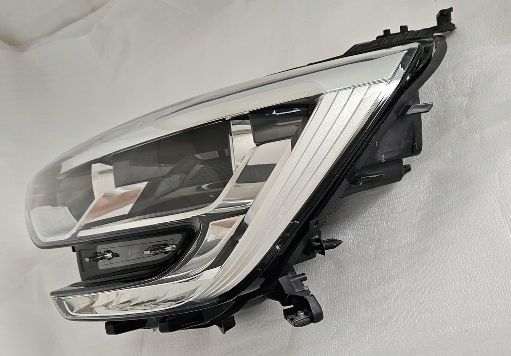 фото №3, Лампа ліва звичайна led перед renault megane iv 2016-