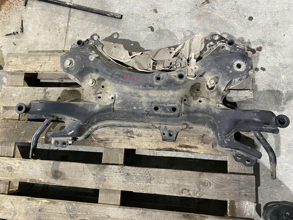 фото №7, Toyota auris ii подрамник подрамник