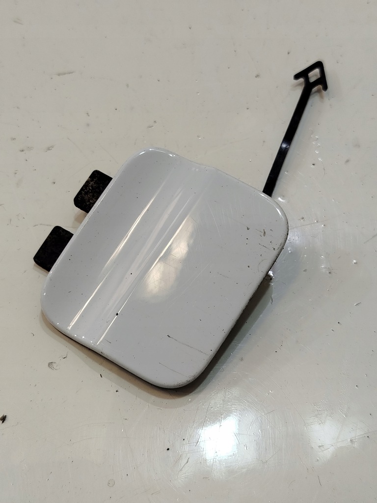 фото №1, Заглушка фаркоп бампера задняя audi a5 8w 8w6807441a