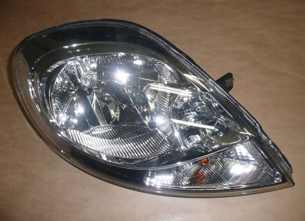фото №1, Фара r trafic ii правий 8200701356