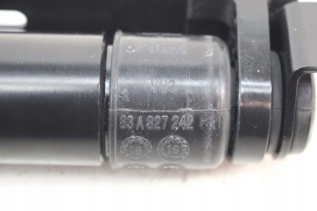 фото №11, Audi q3 83a грузик wyrównoważjący 83a827242b грузик балансувальний задня