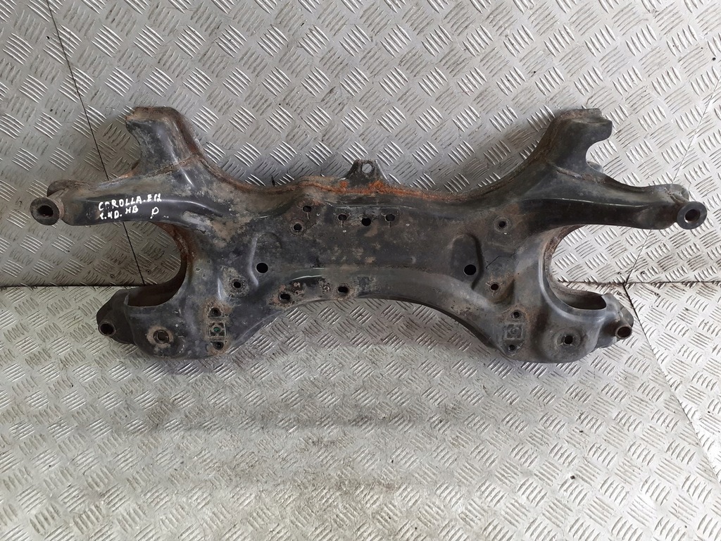 фото №1, Подрамник подрамник toyota corolla e12 1.4