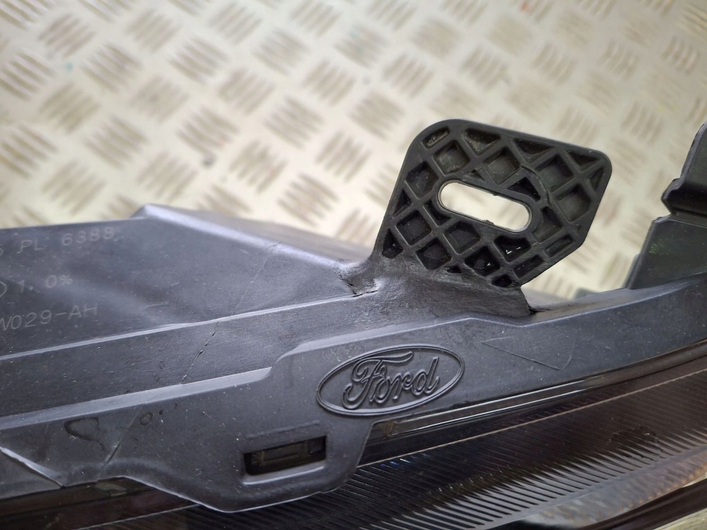 фото №6, Лампа права передня ford fiesta mk7 lift 2012r-