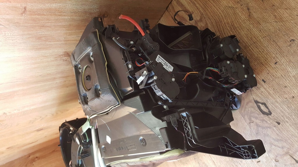 фото №9, Отопитель bmw 3 f30 9197710 angielska