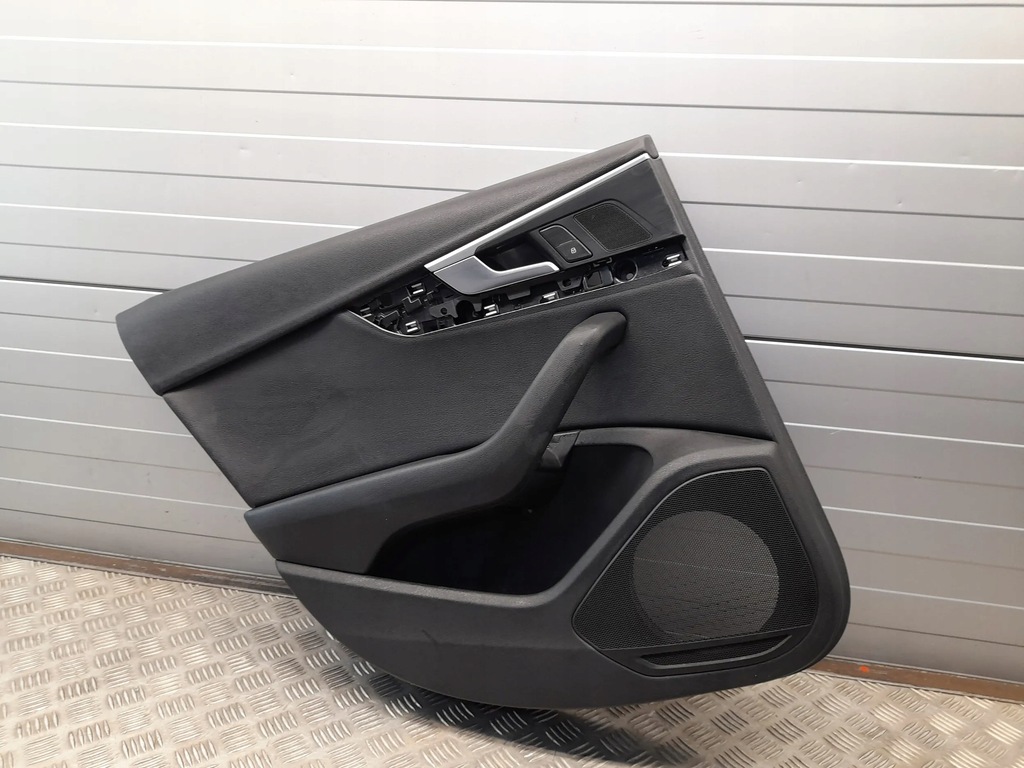 фото №6, Audi a4 s4 b9 8w0868065 обшивки дверь