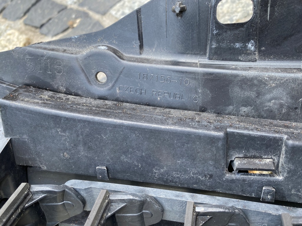 Bmw 5 g30 g31 воздуховод жалюзи впуск 7497279-02 187156-10 оригинал Киев