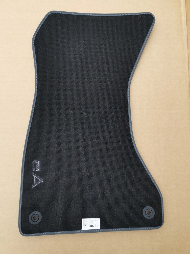 фото №7, Килимки велюрові audi a5 8w6061270 mno