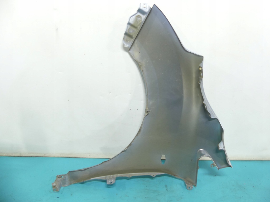 фото №16, Крыло перед правый toyota verso 09-13 8s1