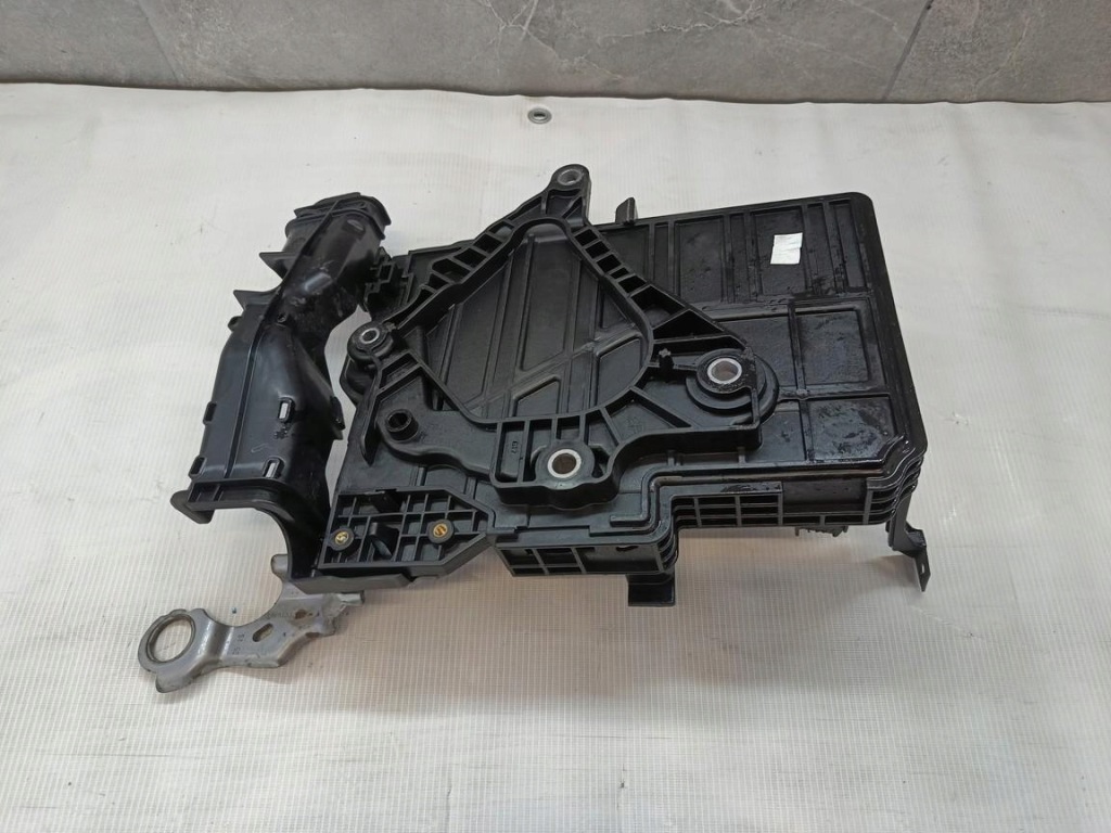 фото №1, Dacia sandero stepway iii 21r- 1.0 tce основание аккумулятор 648946748r