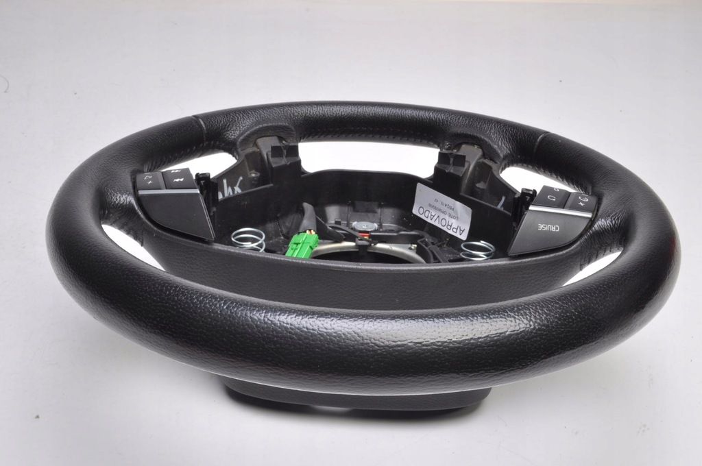 фото №10, Volvo xc90 повітропровід шкіряний 30776426 lift