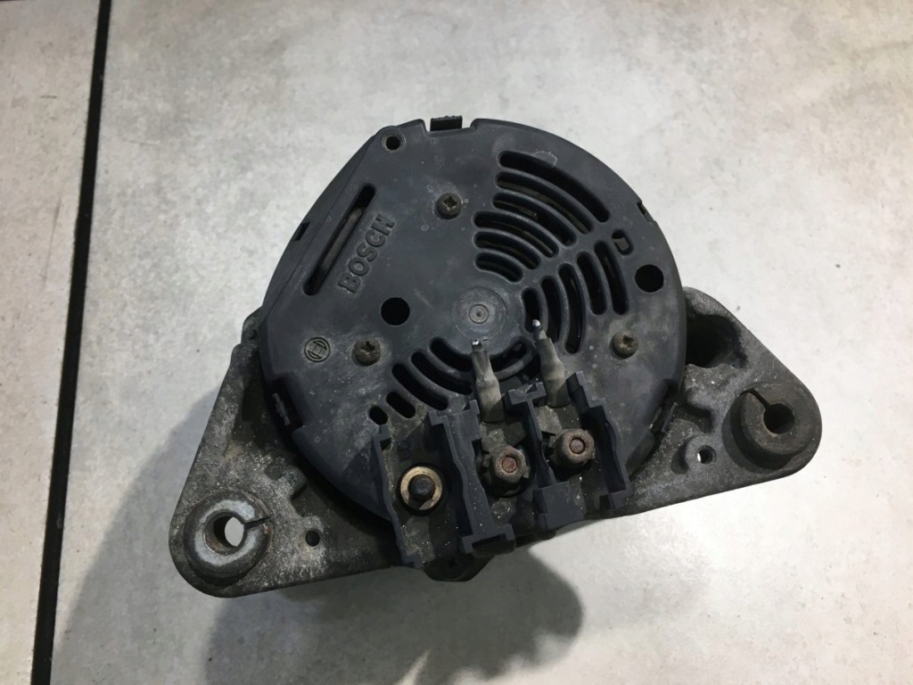 Генератор ford fiesta mk5 1.3 0123310048 96fb10300aa в Украине