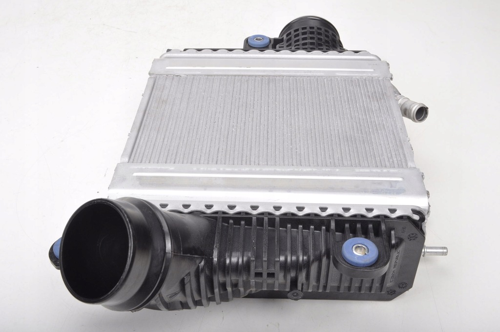 фото №8, 718 cayman 982 2.0 радіатор інтеркулер 21r